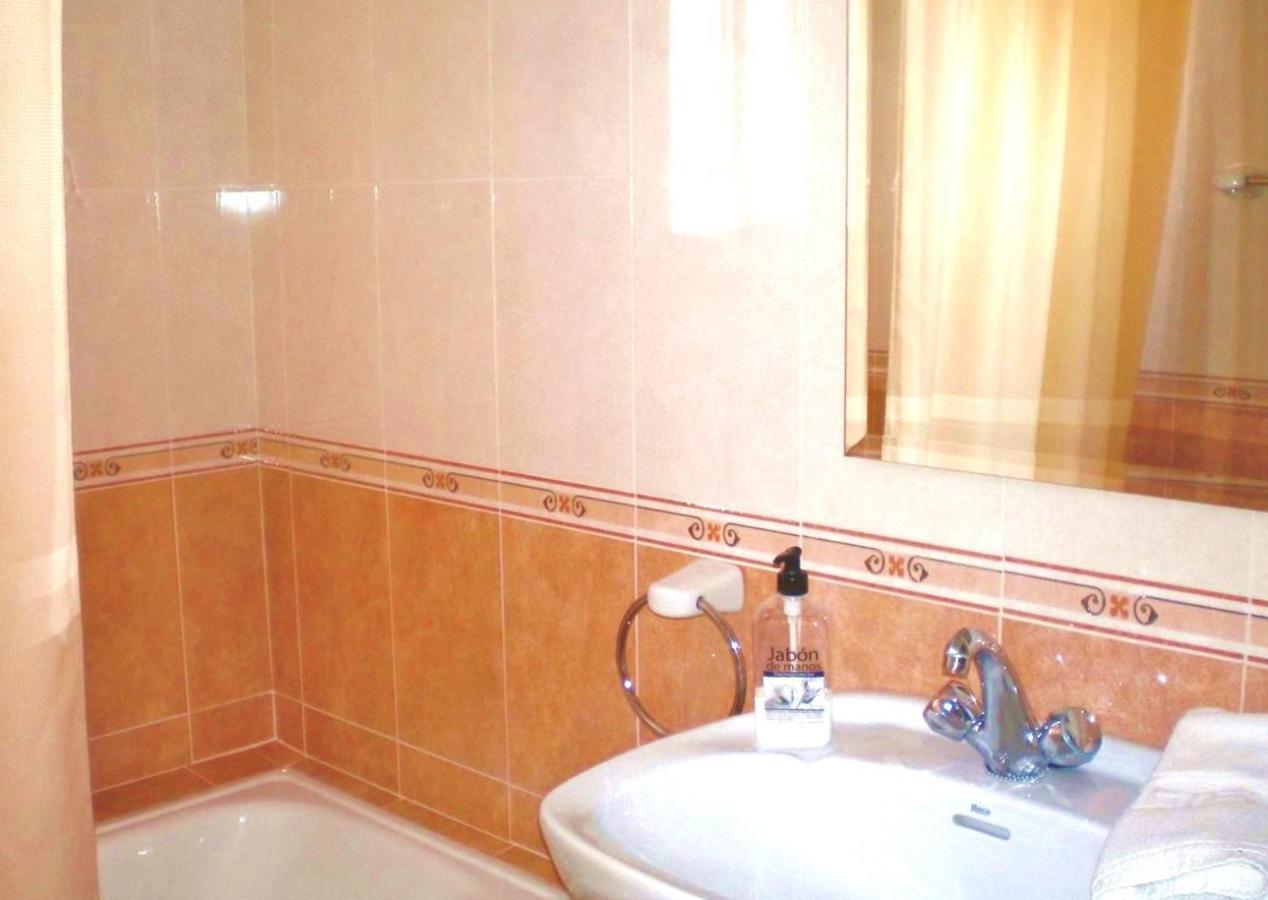 Вилла Peperent Casa Pino Нерха Экстерьер фото
